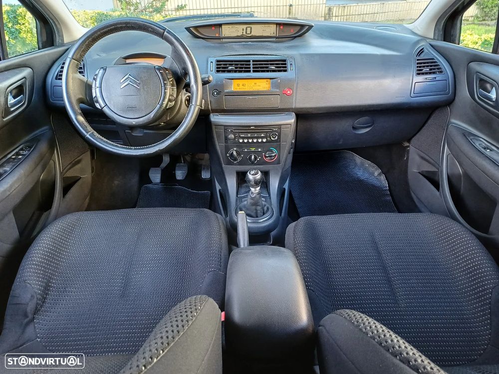 Citroën C4 1.6 HDi Exclusive - 5