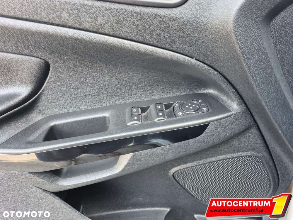 Ford EcoSport - 19