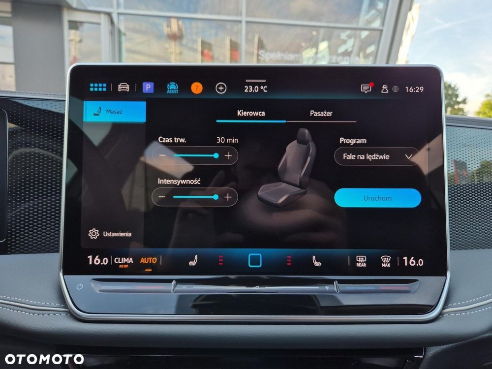 Volkswagen Passat - 25