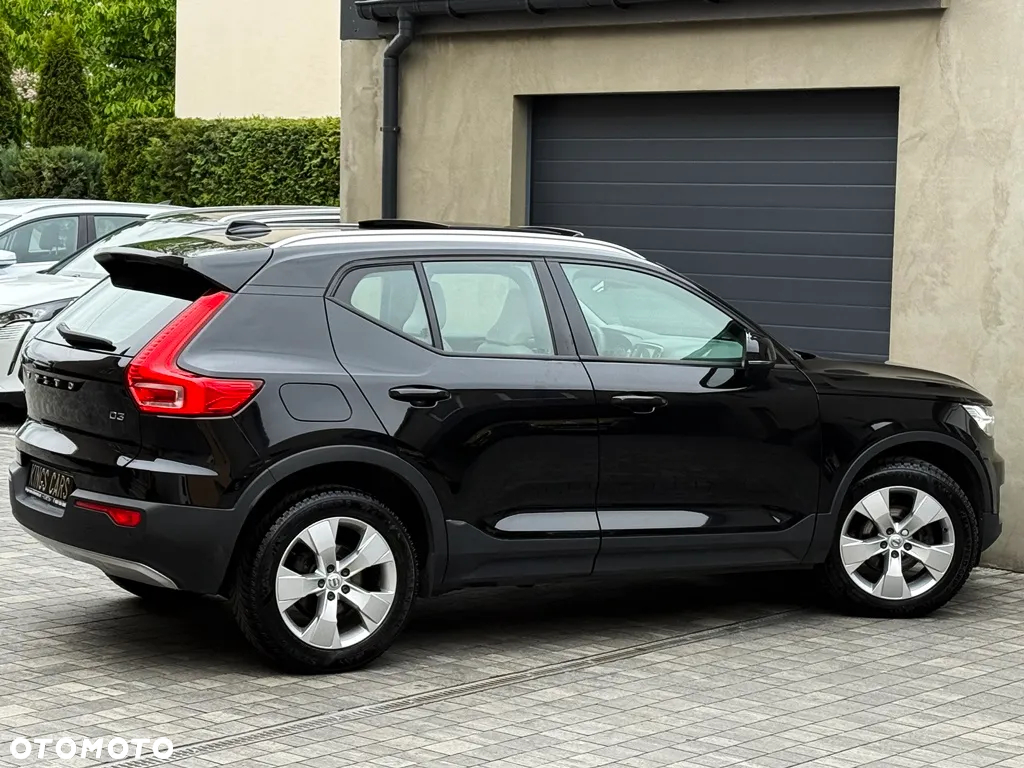 Volvo XC 40 - 24