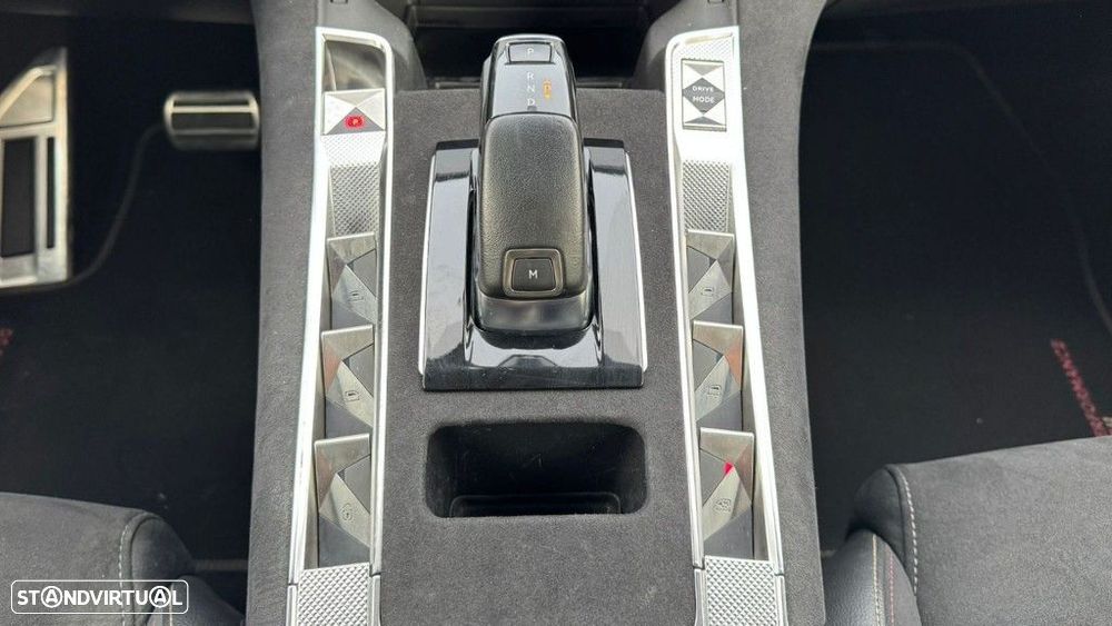 DS DS7 Crossback 1.5 BlueHDi Performance Line EAT8 - 11