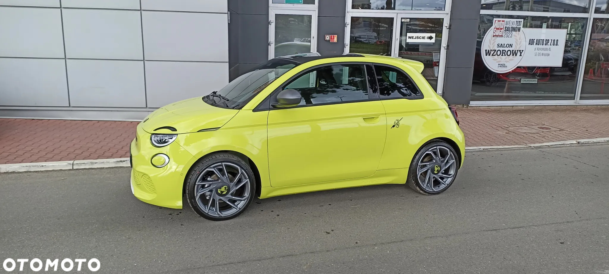 Abarth 500e - 3