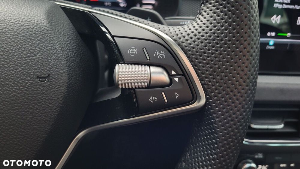 Skoda Kamiq 1.0 TSI Selection DSG - 28