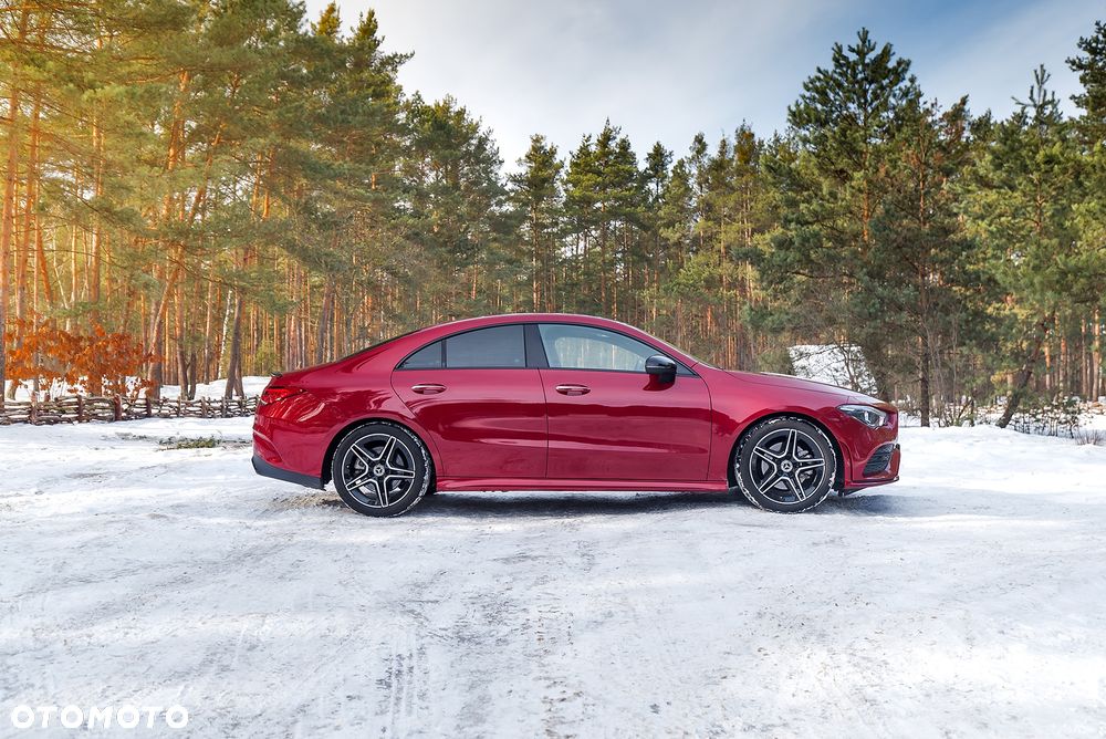 Mercedes-Benz CLA 250 4-Matic AMG Line - 7