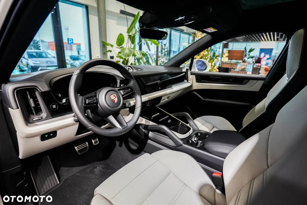 Porsche Cayenne S E-Hybrid PHEV Black Edition - 9