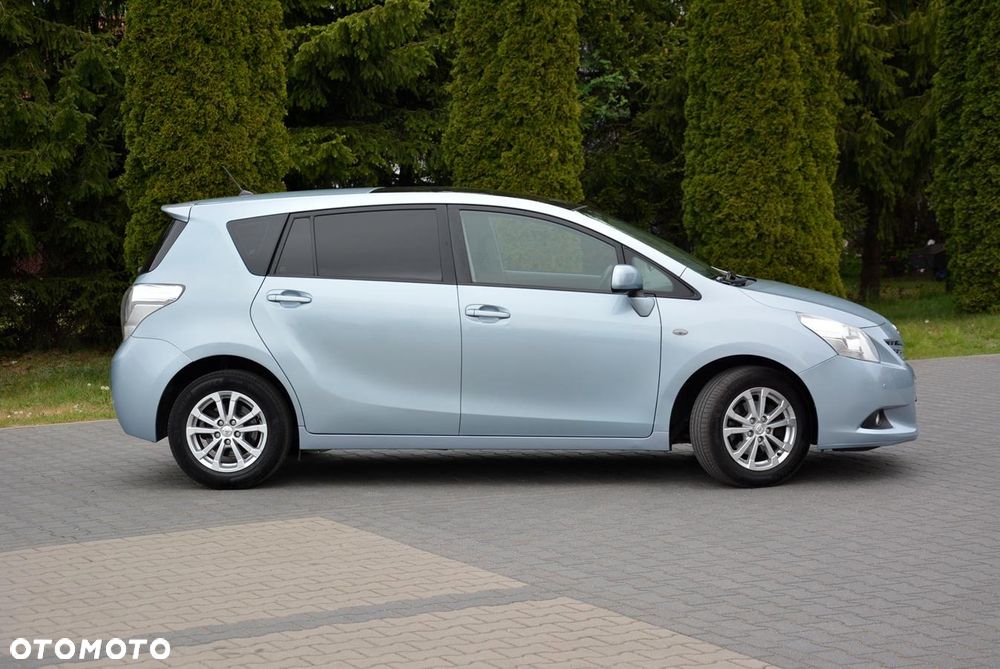 Toyota Verso 2.0 D-4D Premium - 16