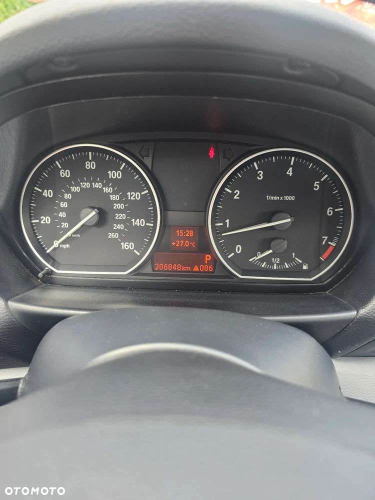 BMW Seria 1 - 21