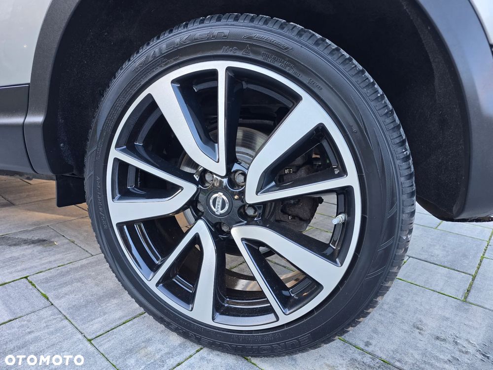 Nissan Qashqai 1.6 DIG-T N-Connecta - 23