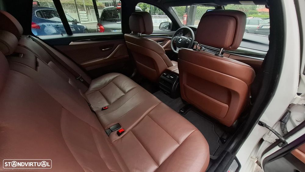 BMW 520 d Auto - 33