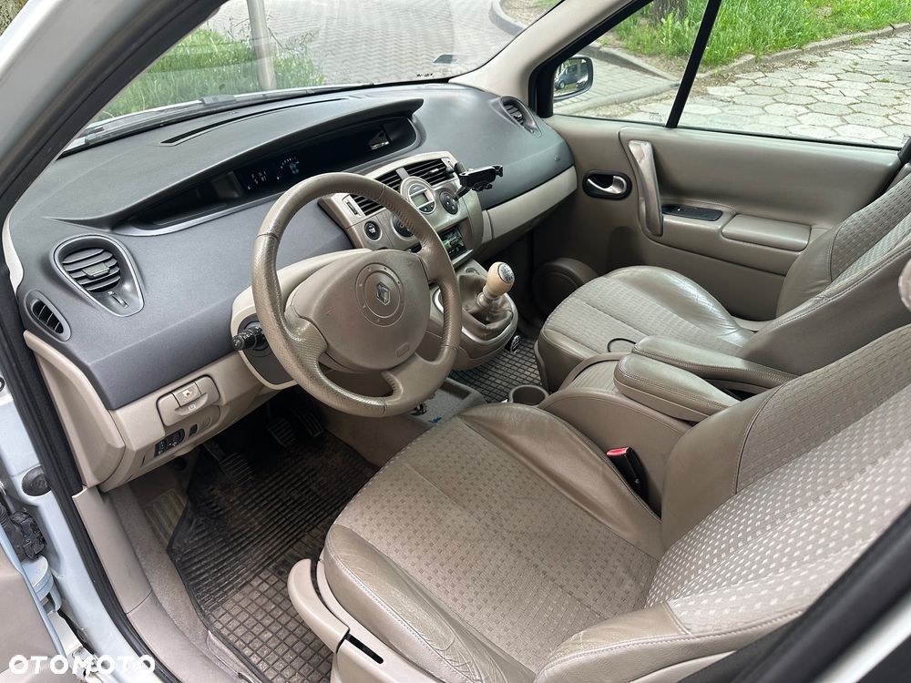 Renault Scenic 1.9 dCi Confort Expression - 7