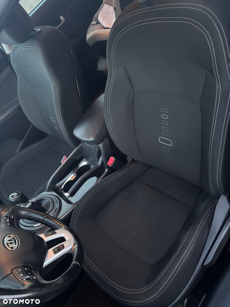 Kia Sportage 1.7 CRDI M 2WD - 6