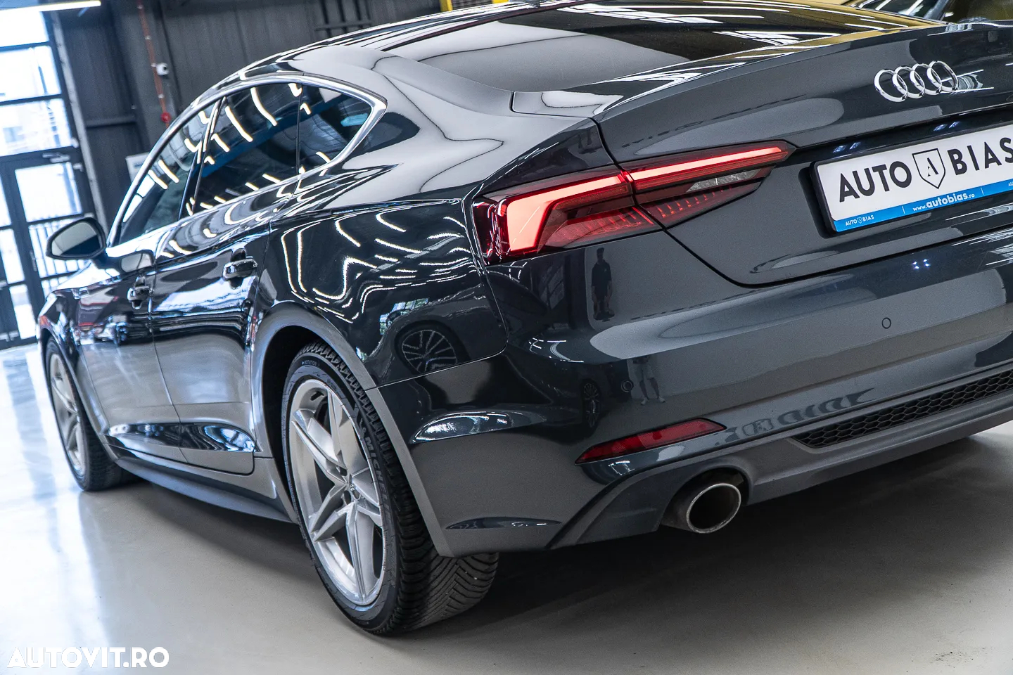 Audi A5 Sportback 35 TFSI S tronic S line - 32