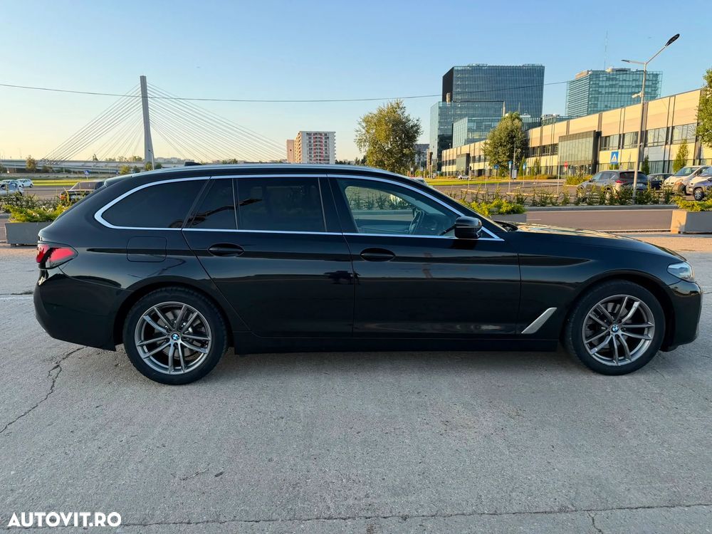 BMW Seria 5 520d AT MHEV - 34