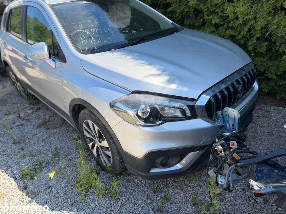 suzuki sx4 s-cross przód maska zderzak błotnik pas przedni kolor zcc - 2