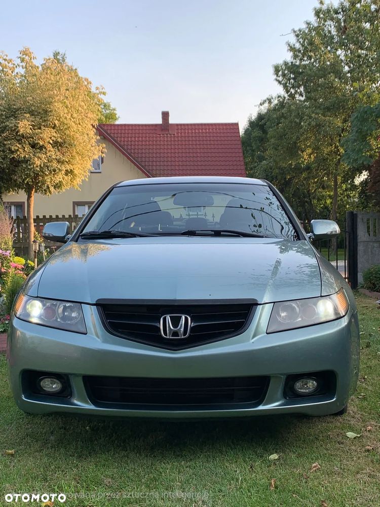 Honda Accord - 1
