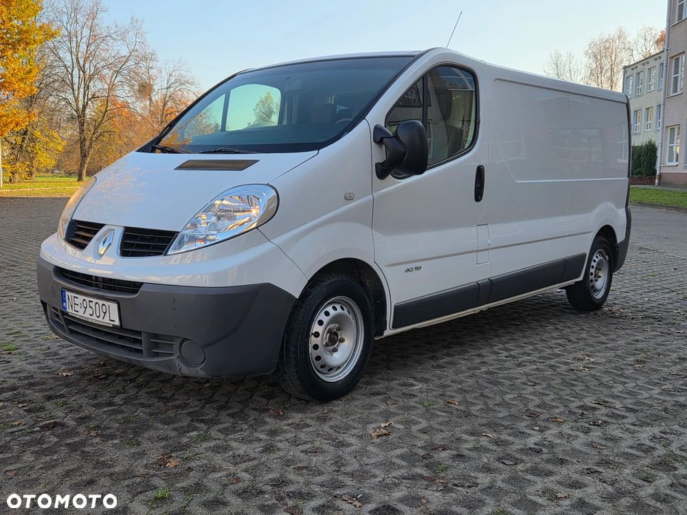 Renault Trafic - 1