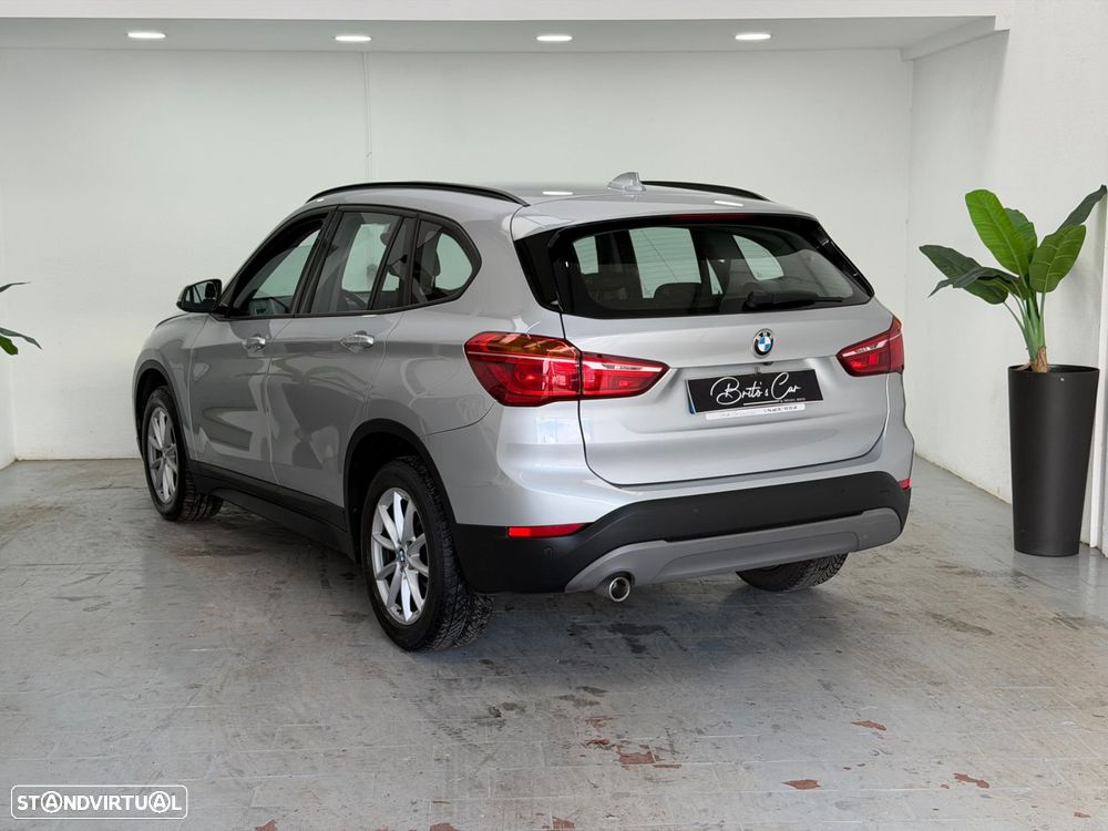 BMW X1 16 d sDrive Auto Line Sport - 5
