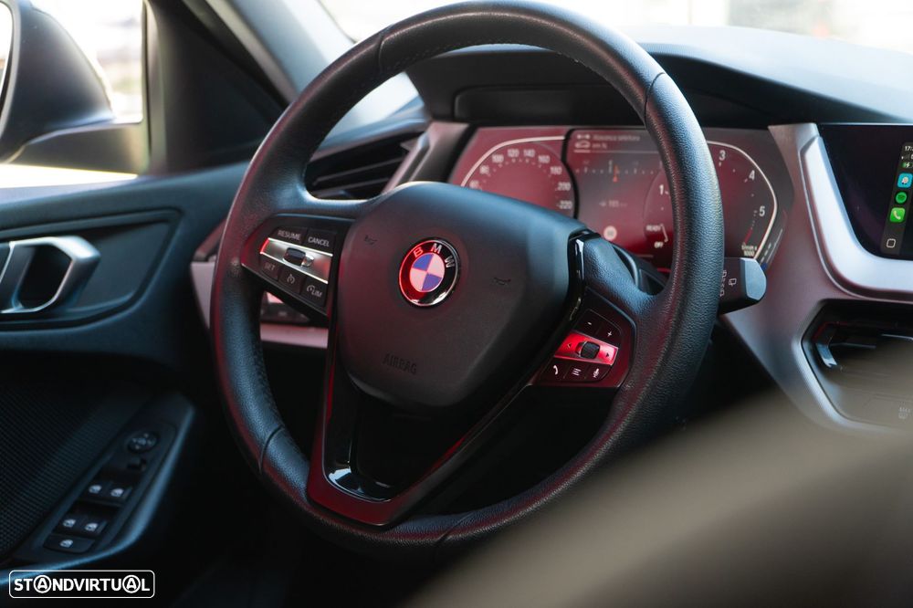 BMW 116 d Aut. Advantage - 8
