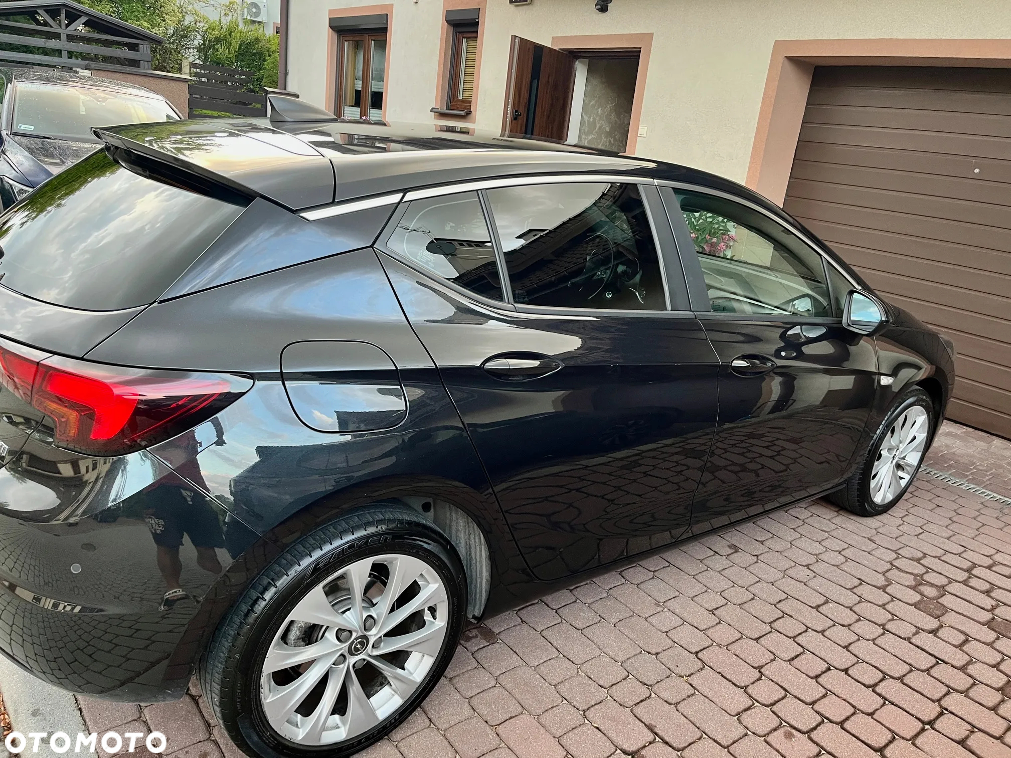 Opel Astra V 1.6 CDTI Essentia S&S - 11