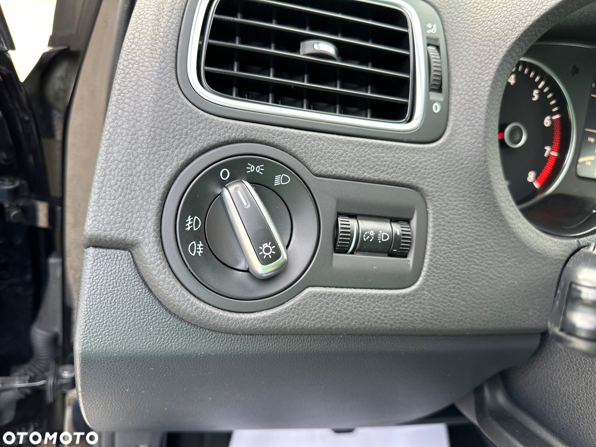 Volkswagen Polo - 23