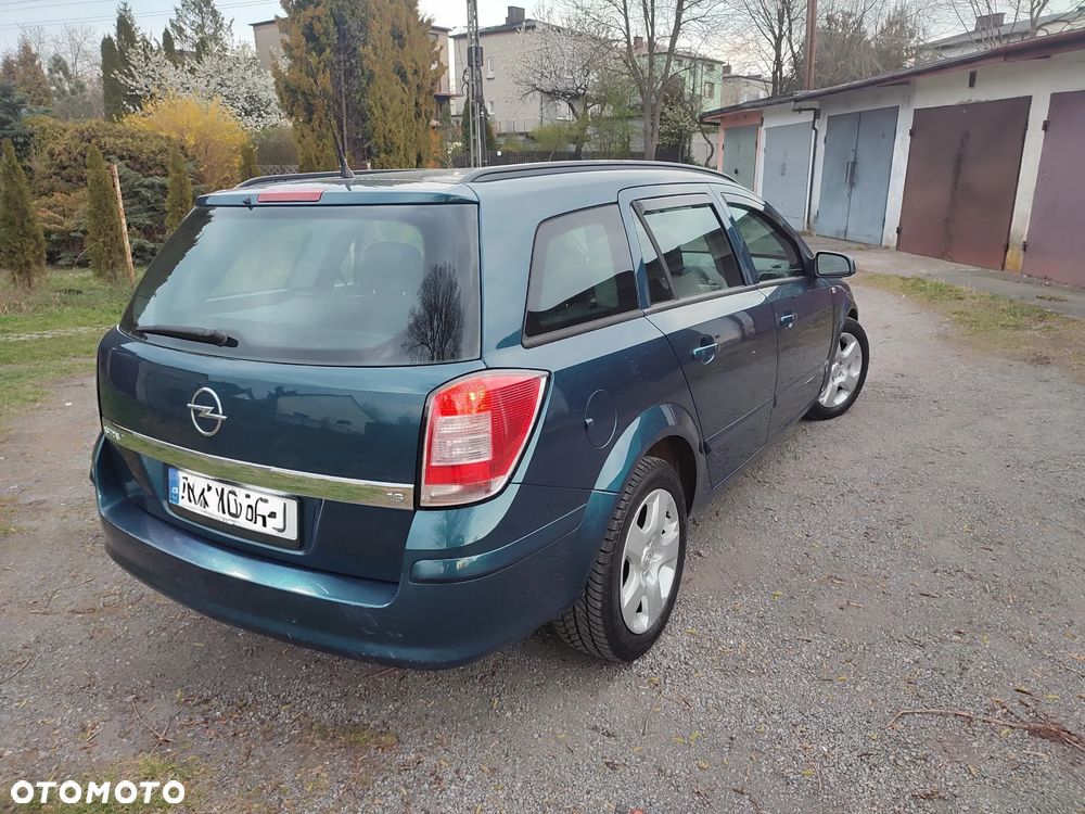 Opel Astra ver-1-6-easytronic-edition - 2