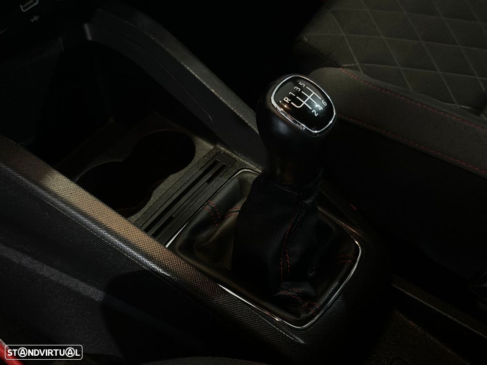 Skoda Fabia 1.0 TSI Black Edition - 31