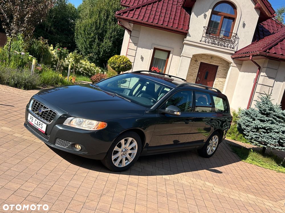 Volvo V70 2.0 Momentum - 20