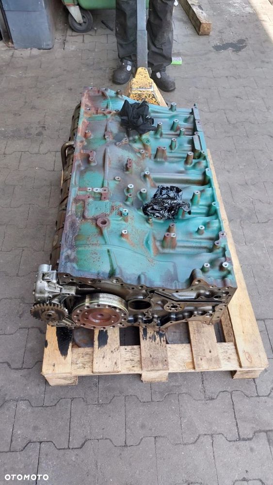 VOLVO FH5 SILNIK D13K K8 SŁUPEK I SAVE - 1