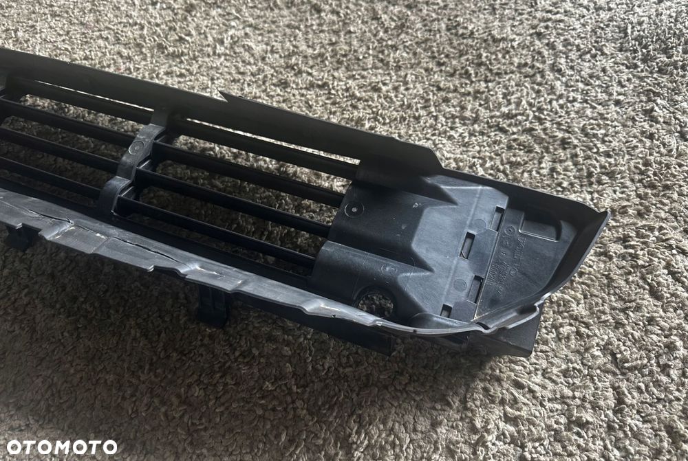 volvo xc40 żaluzja kierownica powietrza dolna 31455422 - 3