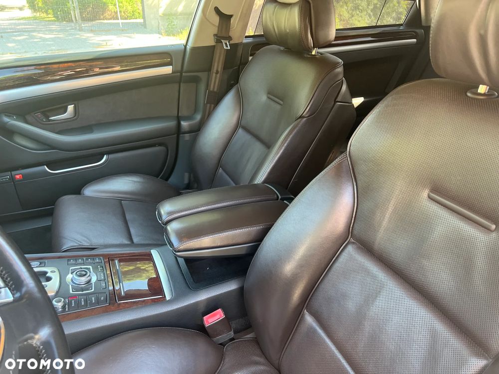 Audi A8 4.2 TDI DPF L Quattro - 16