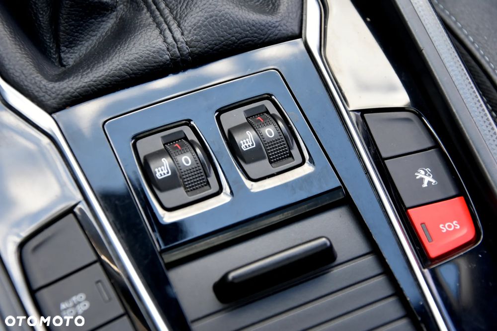 Peugeot 508 SW BlueHDi 150 Stop&Start Allure - 31