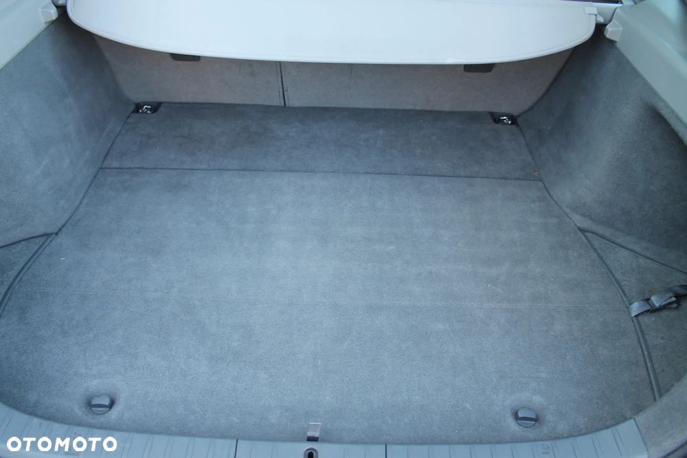 Toyota Prius 1.5 VVT-i Sol (nav) - 25