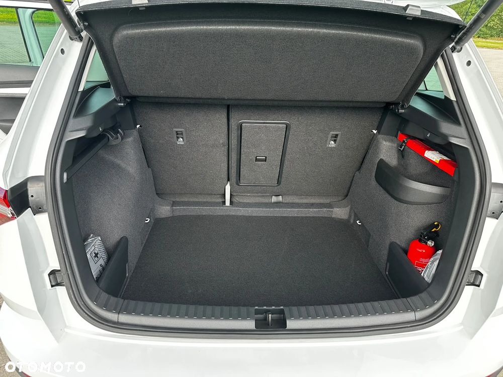 Skoda Karoq 1.5 TSI ACT Edition 130 - 10