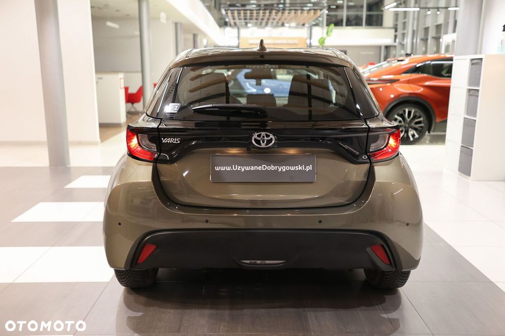 Toyota Yaris 1.5 Comfort - 6