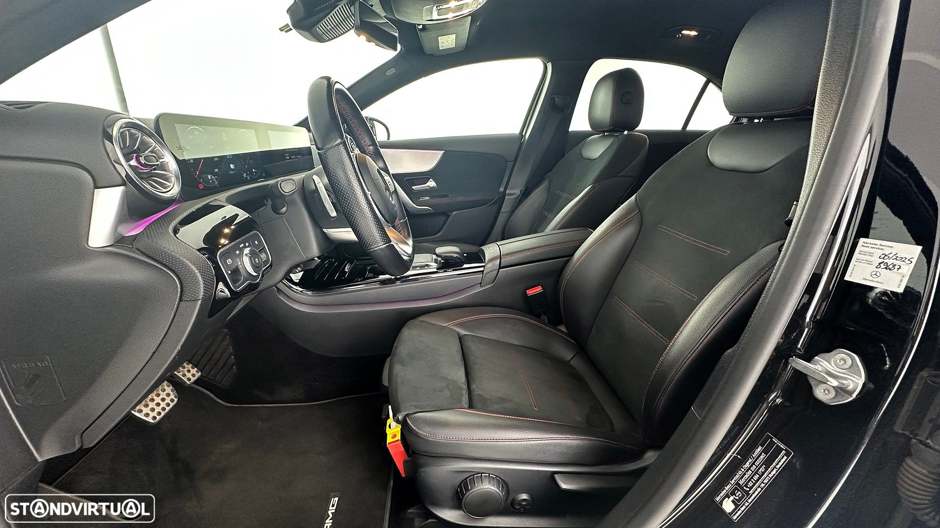 Mercedes-Benz A 250 Limousine e AMG Line - 26