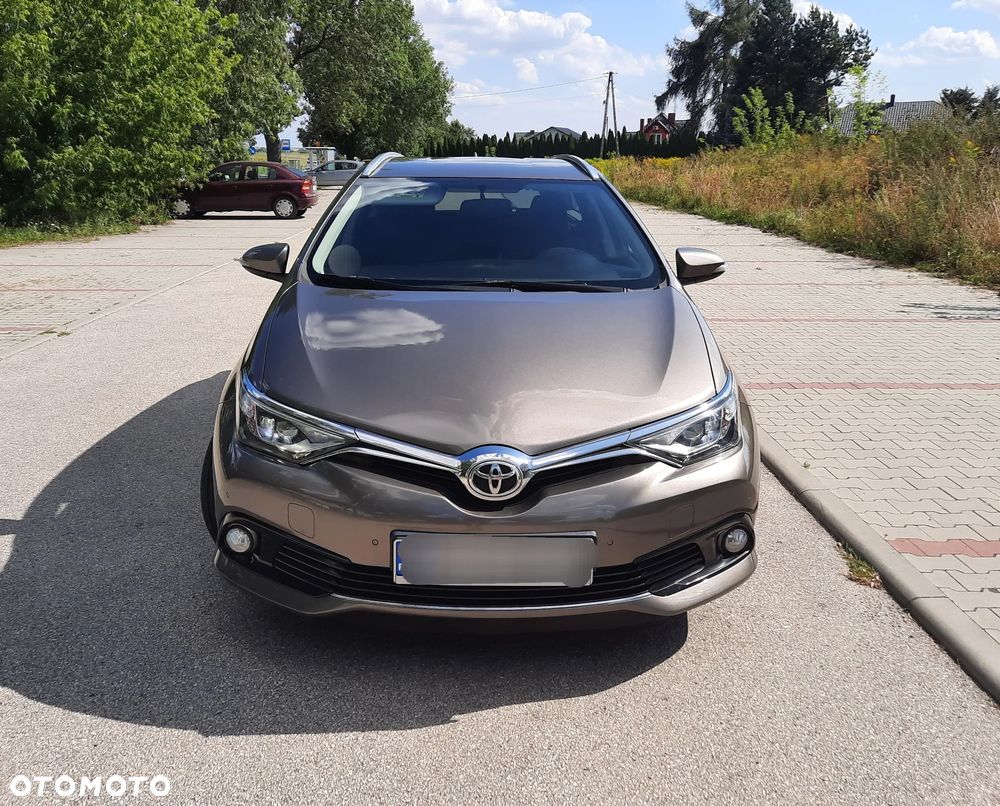 Toyota Auris 1.6 Comfort - 10