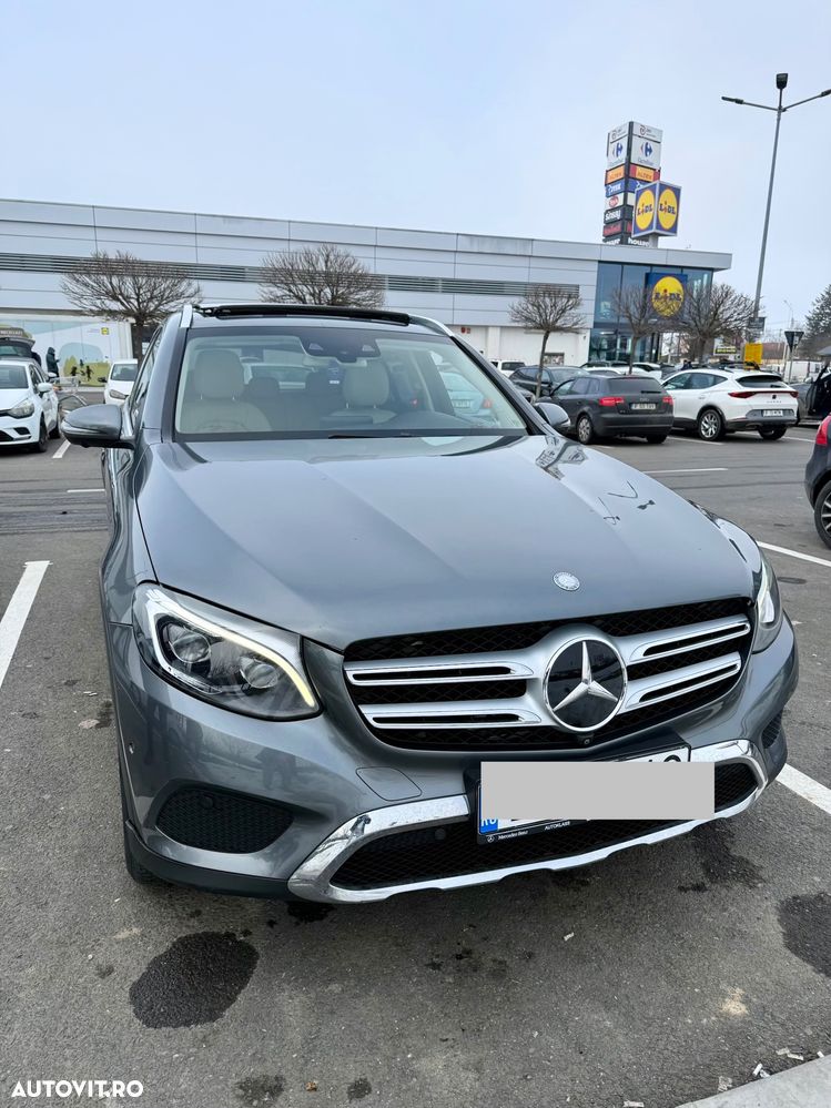 Mercedes-Benz GLC - 9