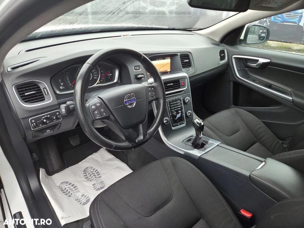 Volvo S60 D2 Kinetic - 18