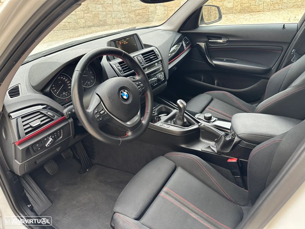 BMW 116 d Sport Line - 7