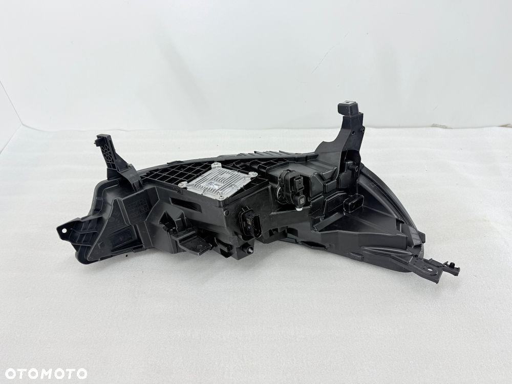 Lampa przednia Renault Captur II LIFT PURE VISION - 6