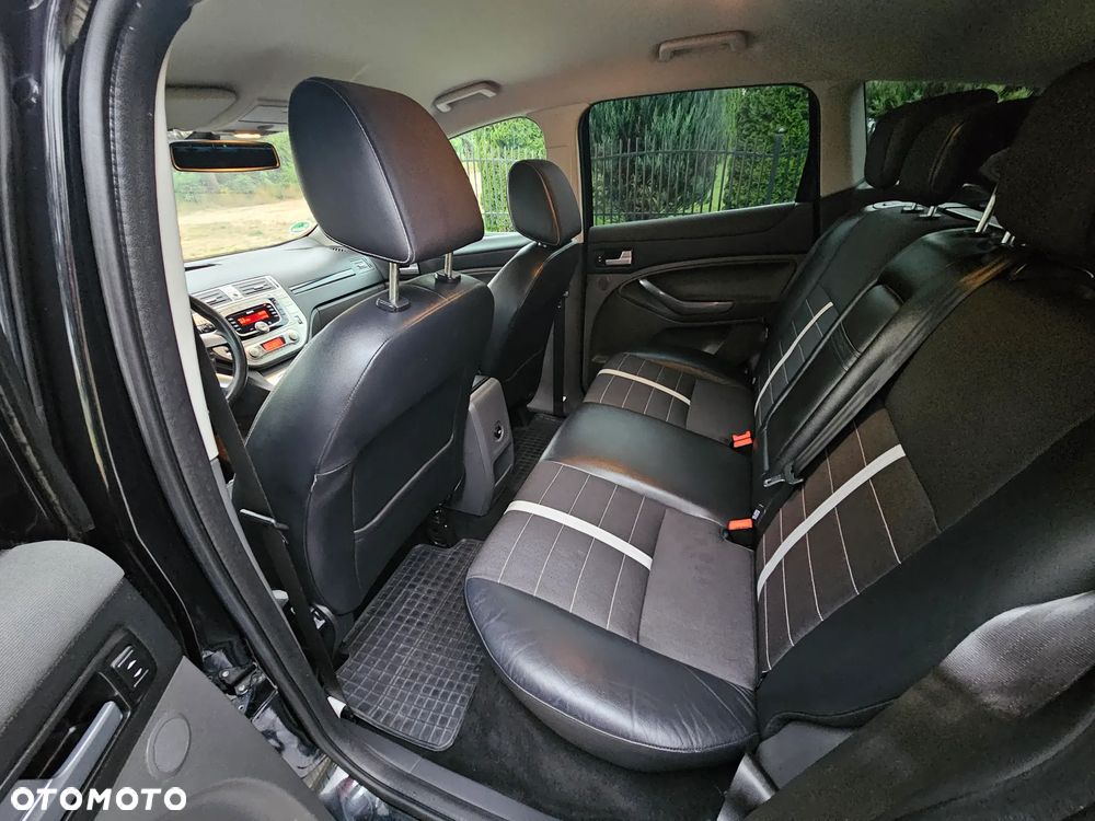 Ford Kuga 2.0 TDCi 4x4 Champions Edition - 13