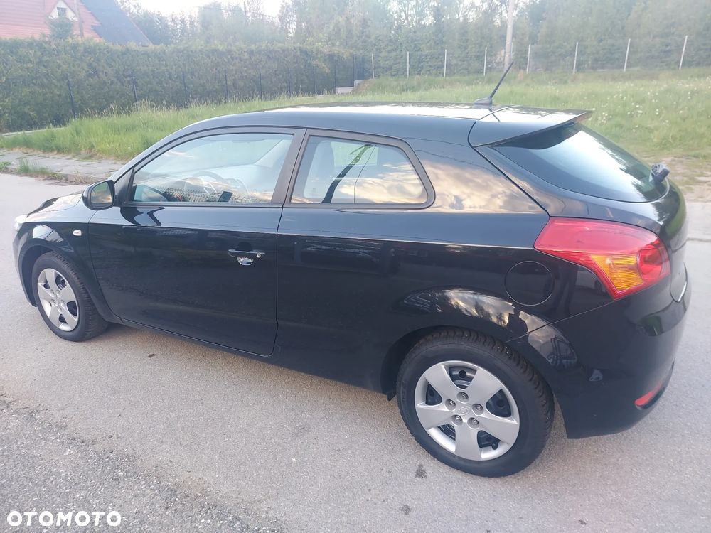Kia ProCeed 1.4 Comfort - 4