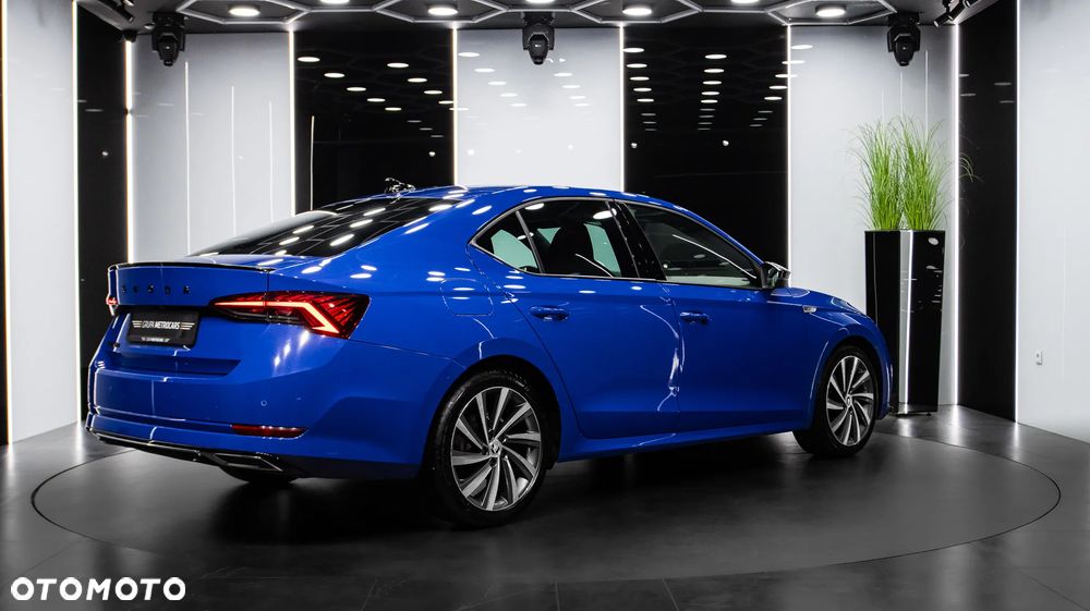 Skoda Octavia 1.5 TSI e-Tec Sportline DSG - 8