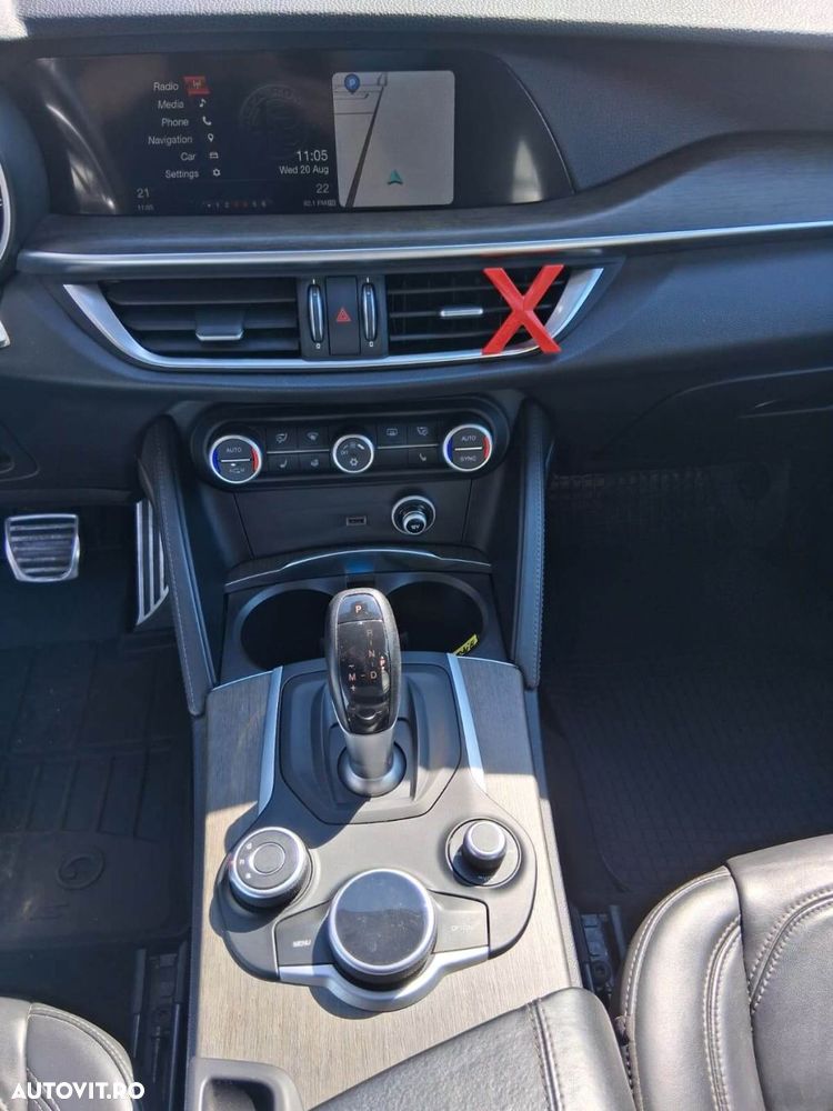 Alfa Romeo Stelvio - 11