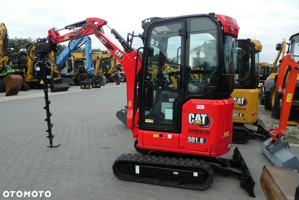 Caterpillar 301,6 Z NIEMIEC Z WIERTNICĄ - 31
