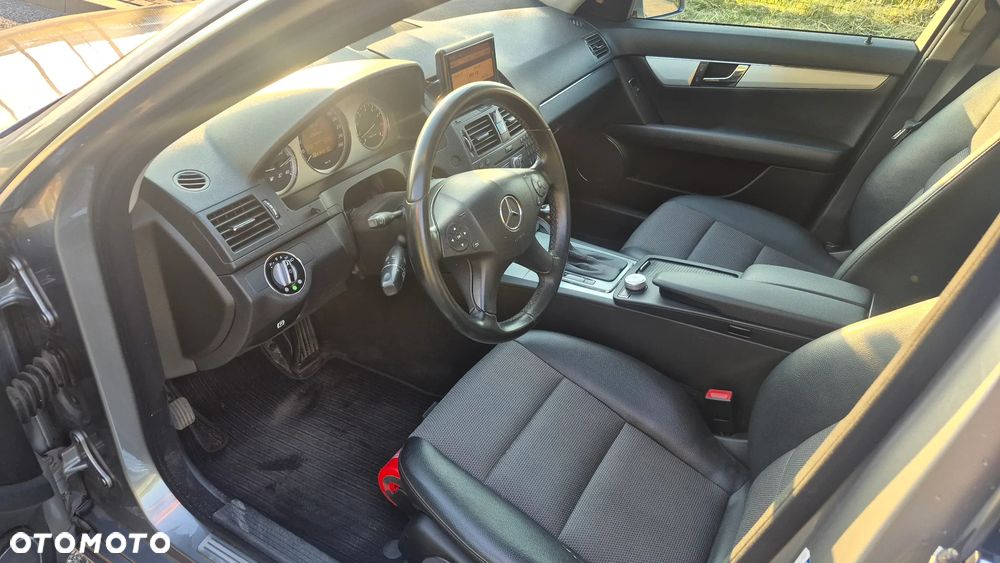 Mercedes-Benz Klasa C - 9