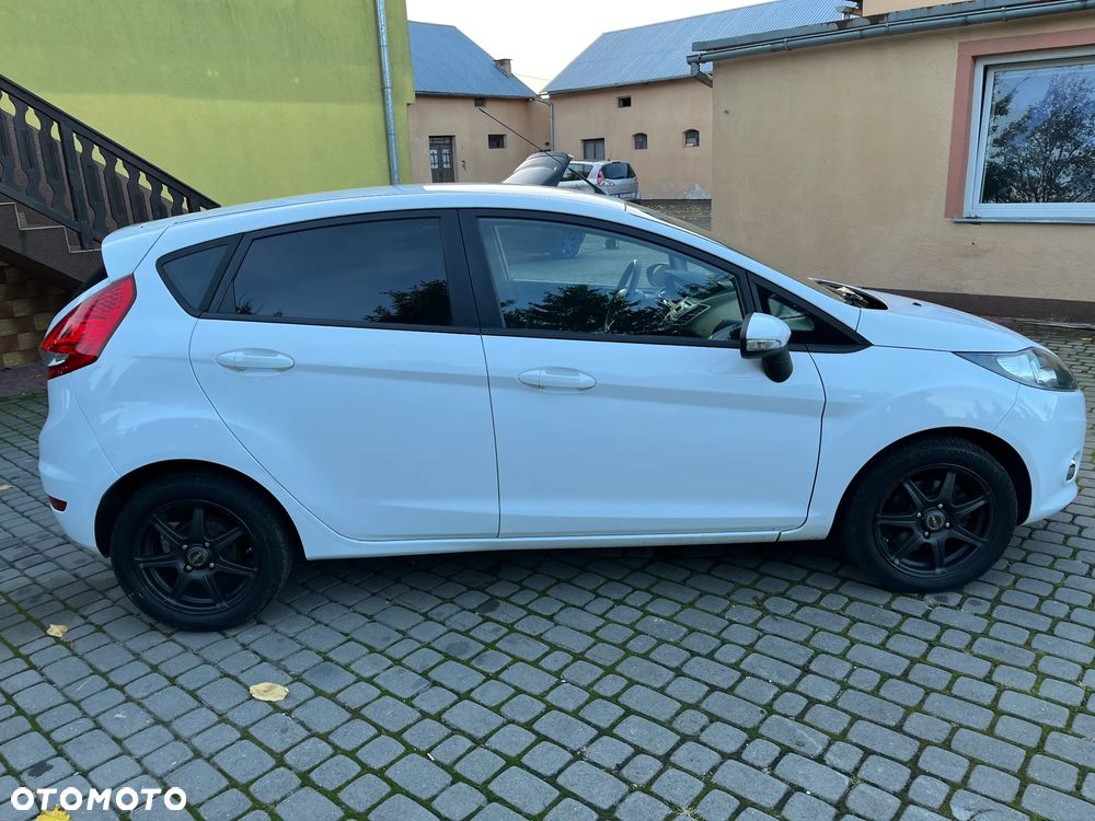 Ford Fiesta 1.25 Champions Edition - 8