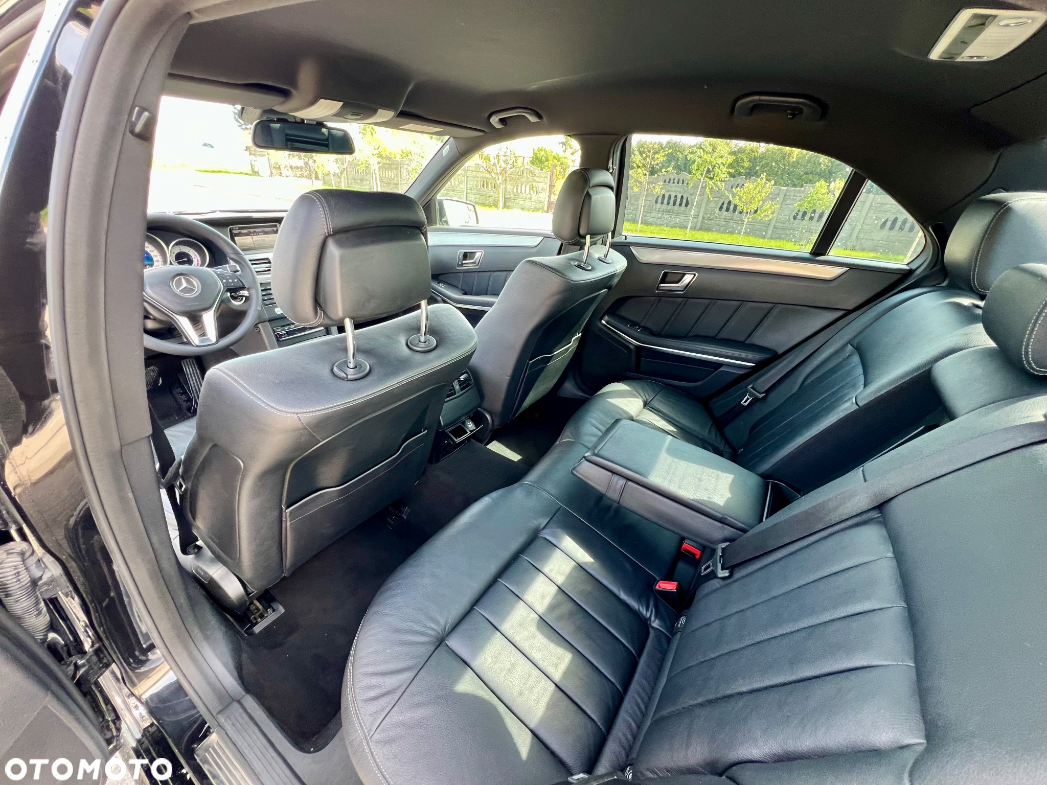 Mercedes-Benz Klasa E 250 BlueTEC 9G-TRONIC Avantgarde - 20