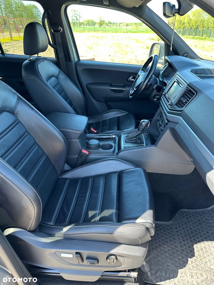 Volkswagen Amarok 3.0 V6 TDI 4Mot Aventura - 9