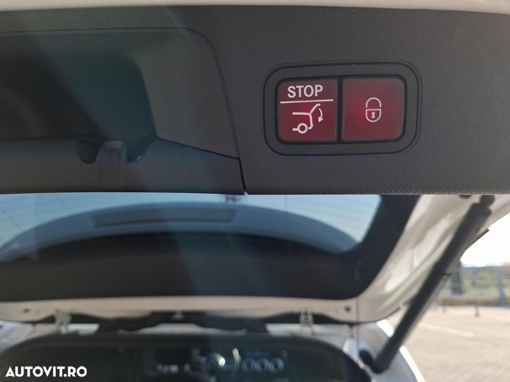 Mercedes-Benz GLA 200 d 4MATIC Aut. - 17